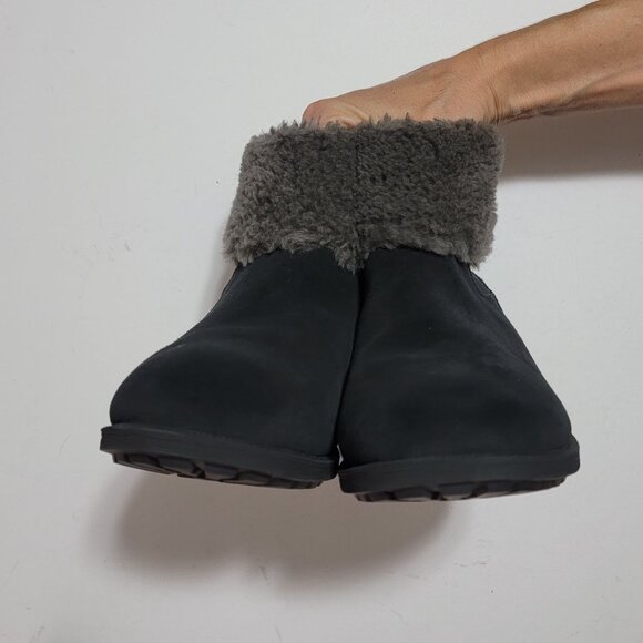 UGG Bodie Cuff Boots Womens 9.5 Fur Shearling Winter Cozy Outdoors Boho Warm - Picture 5 of 9